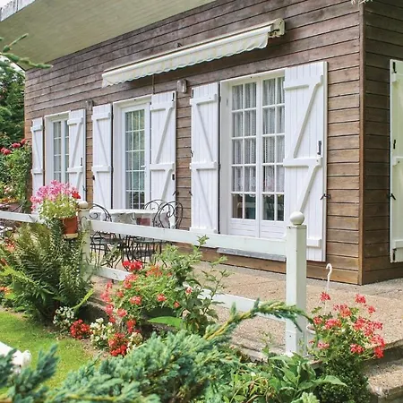 2 Bedroom Lovely In Holiday home Dimont