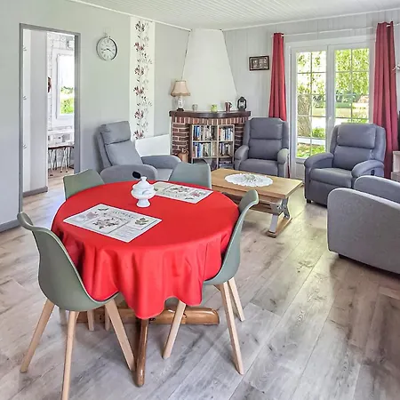 2 Bedroom Lovely In Dimont