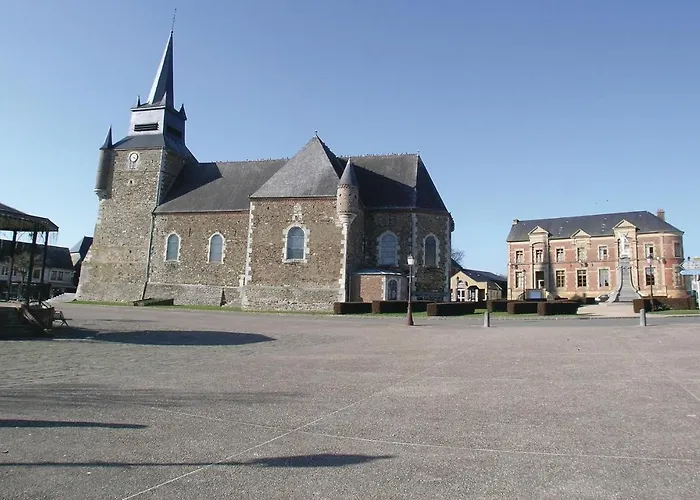 2 Bedroom Lovely In *