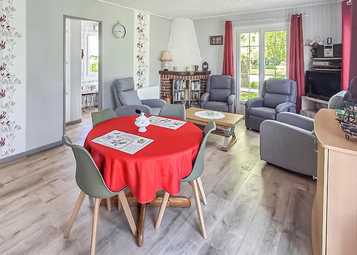 2 Bedroom Lovely In Dimont