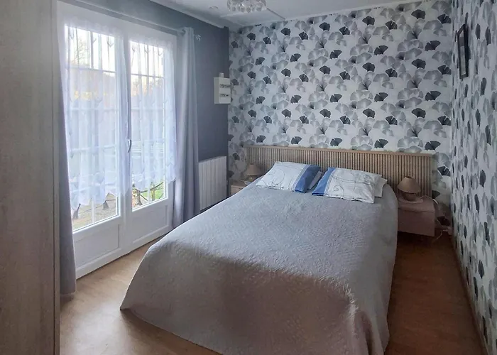 2 Bedroom Lovely In *